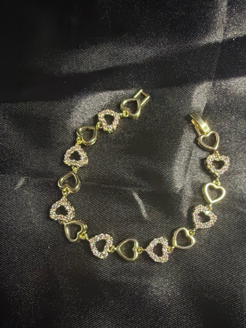 Gold Heart Link Bracelet with Pink Crystal Hearts